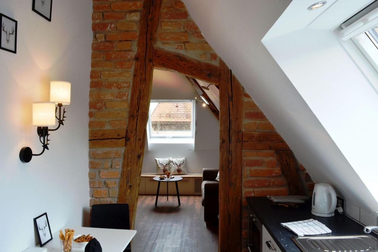 Roser Apartment